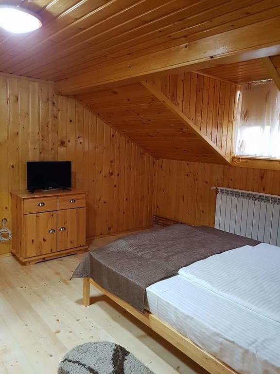 Cabana Sarmis Costesti Buitenkant foto